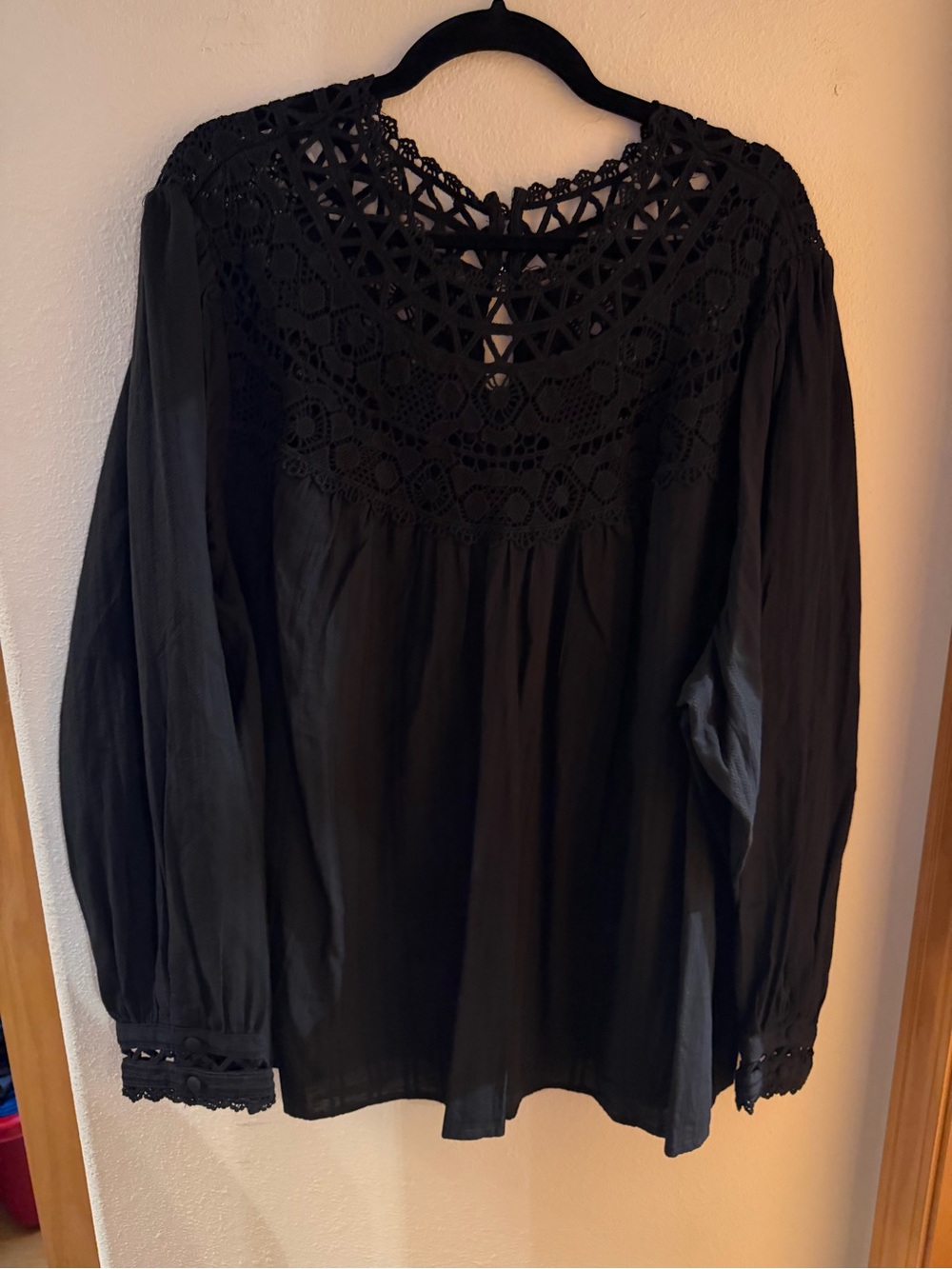 torrid Black Crochet Yoke Long Sleeve Blouse new with tags